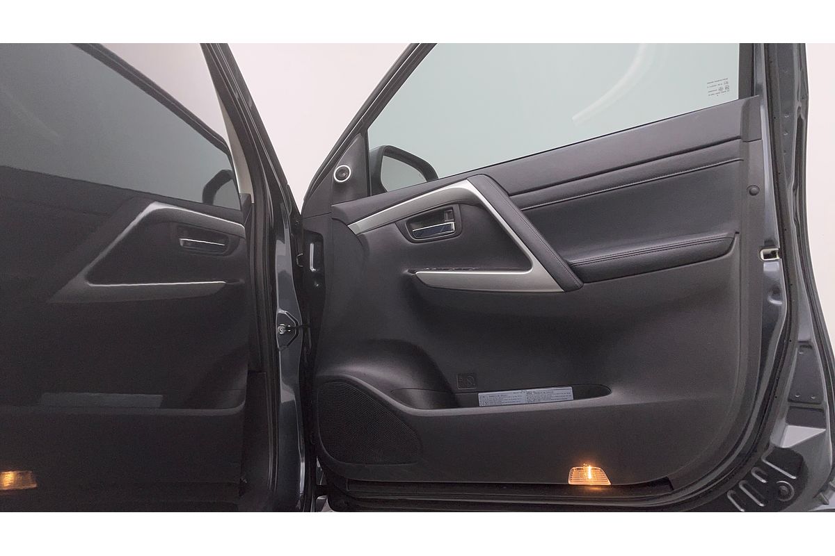 2024 Mitsubishi Pajero Sport Exceed QF