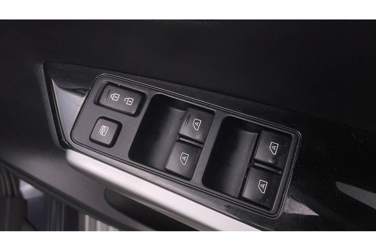 2024 Mitsubishi Pajero Sport Exceed QF