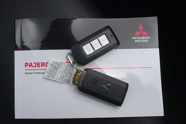 2024 Mitsubishi Pajero Sport Exceed QF