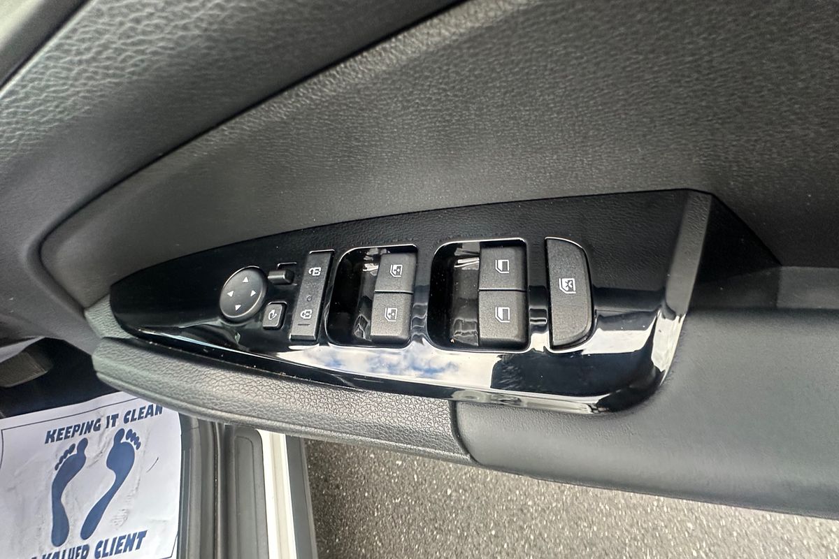 2022 Kia Sportage SX NQ5