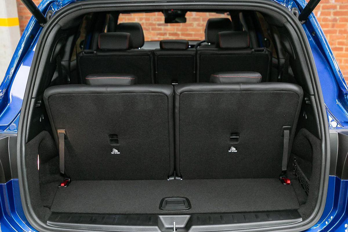 2025 Mercedes-Benz GLB-Class GLB200 X247