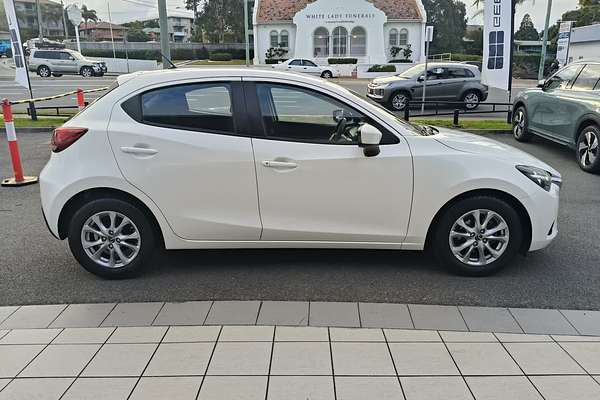 2016 Mazda 2 Maxx DJ Series