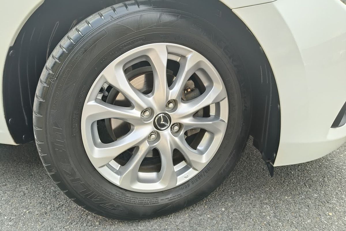 2016 Mazda 2 Maxx DJ Series