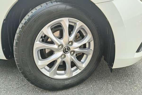 2016 Mazda 2 Maxx DJ Series