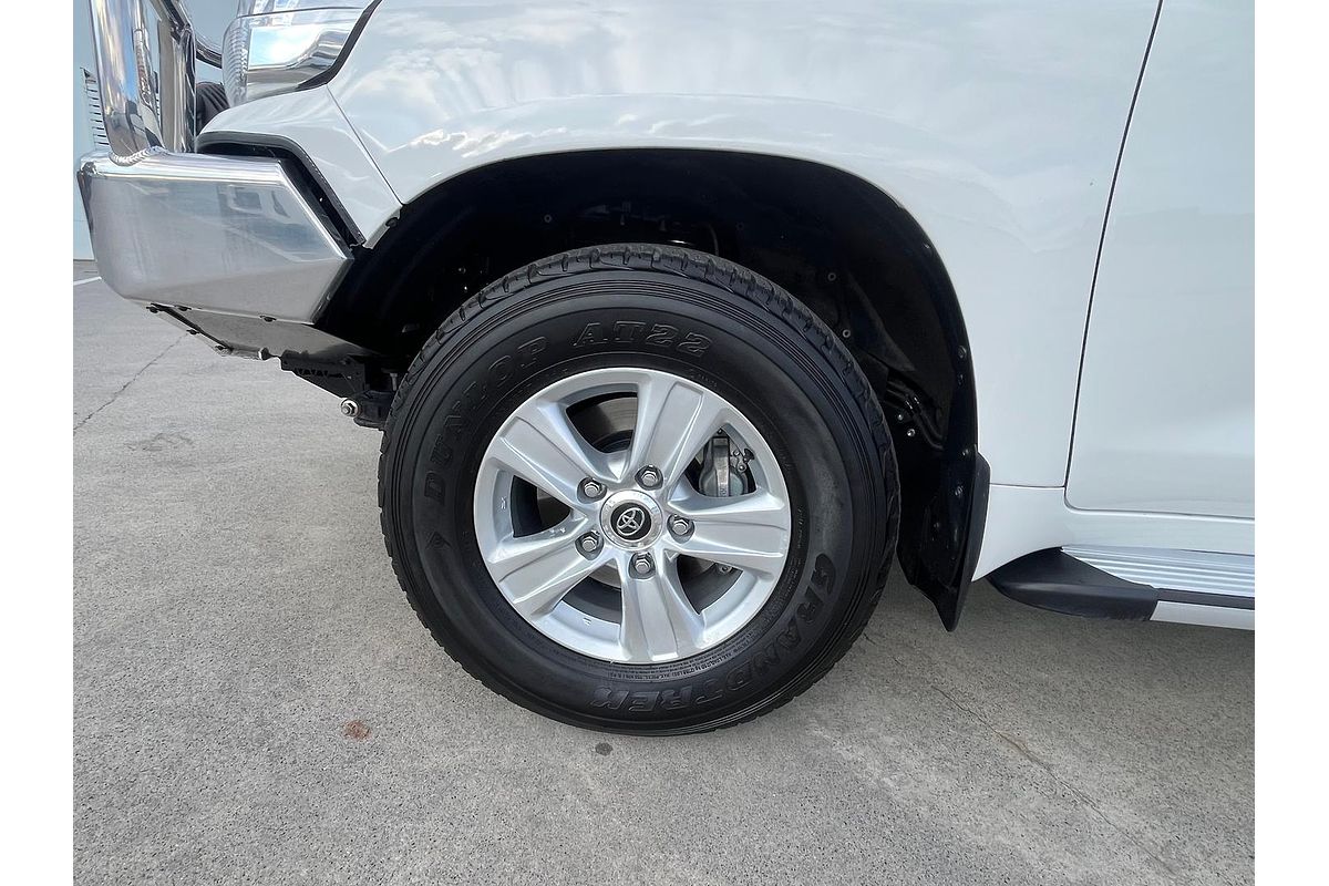 2017 Toyota Landcruiser GXL URJ202R