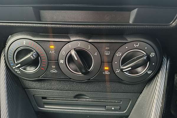 2016 Mazda 2 Maxx DJ Series