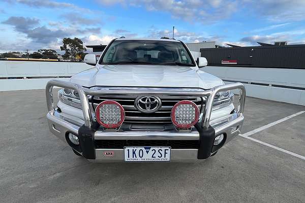 2017 Toyota Landcruiser GXL URJ202R