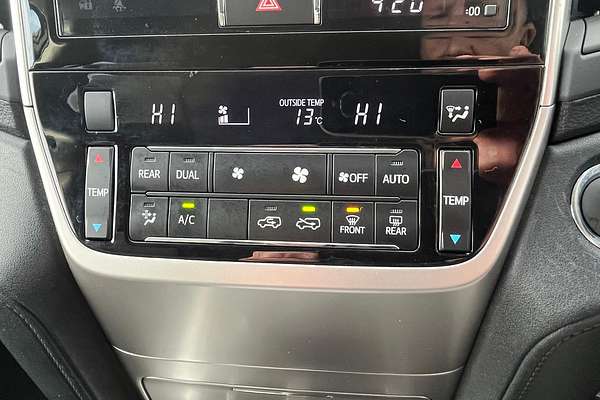 2017 Toyota Landcruiser GXL URJ202R
