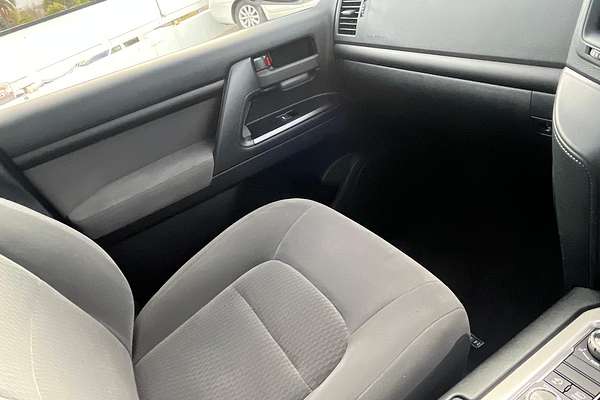 2017 Toyota Landcruiser GXL URJ202R