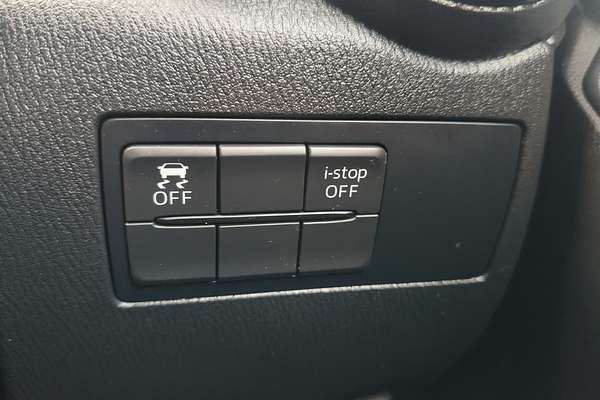2016 Mazda 2 Maxx DJ Series