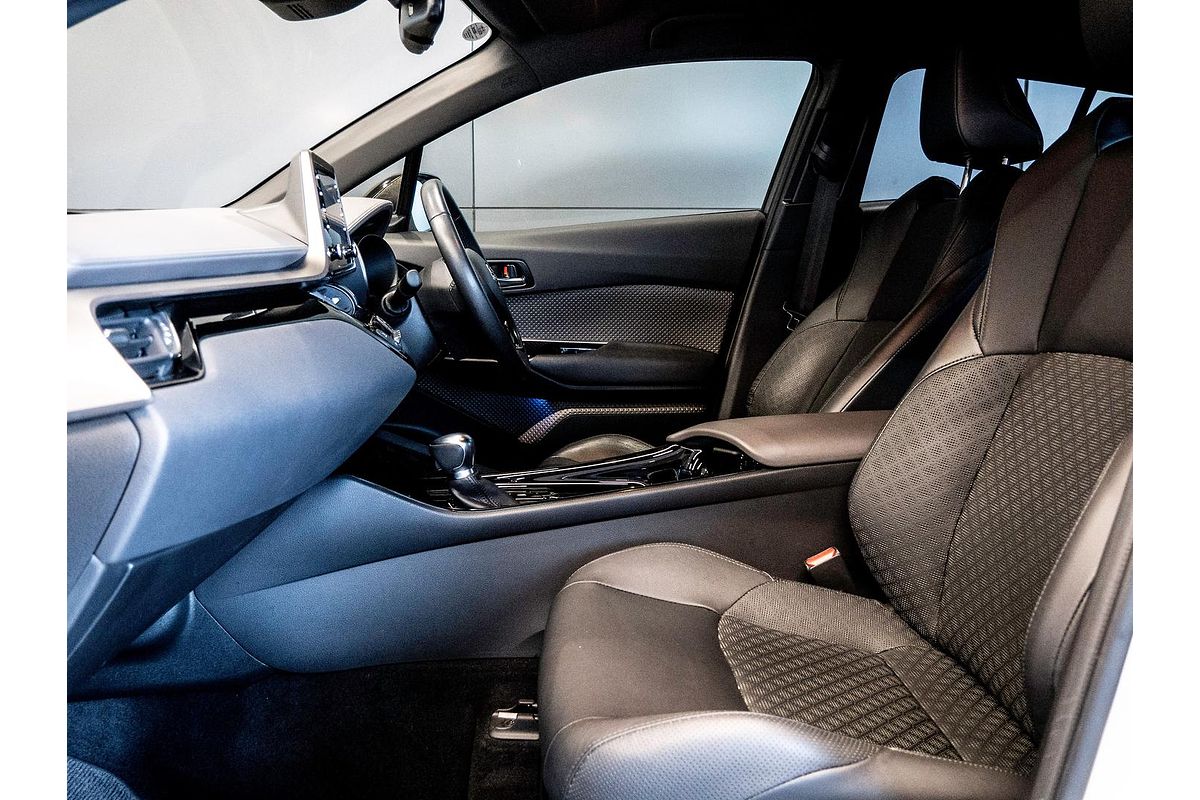 2022 Toyota C-HR Koba NGX10R