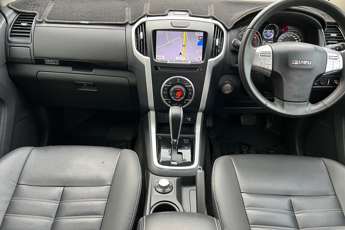 2018 Isuzu MU-X LS-T