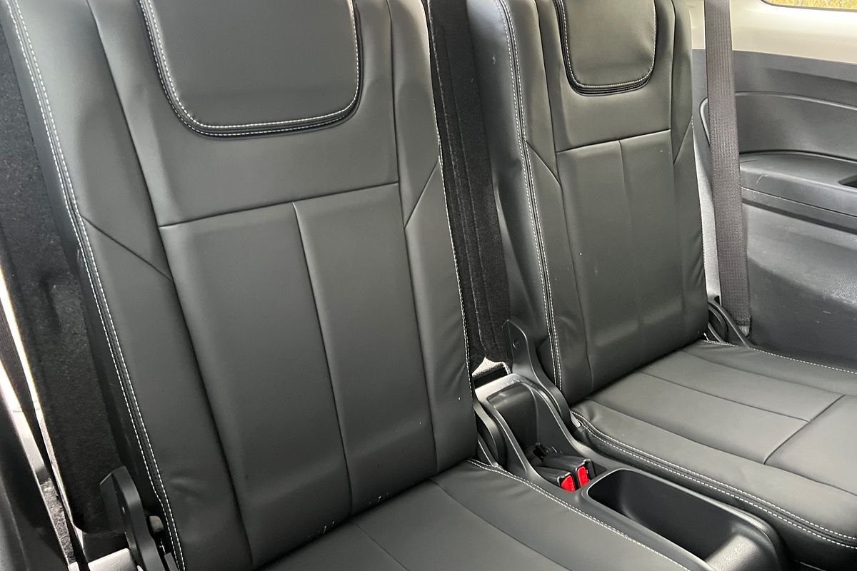 2018 Isuzu MU-X LS-T
