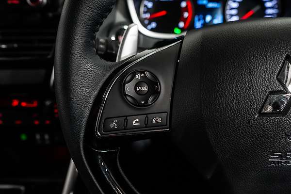 2024 Mitsubishi Eclipse Cross LS YB
