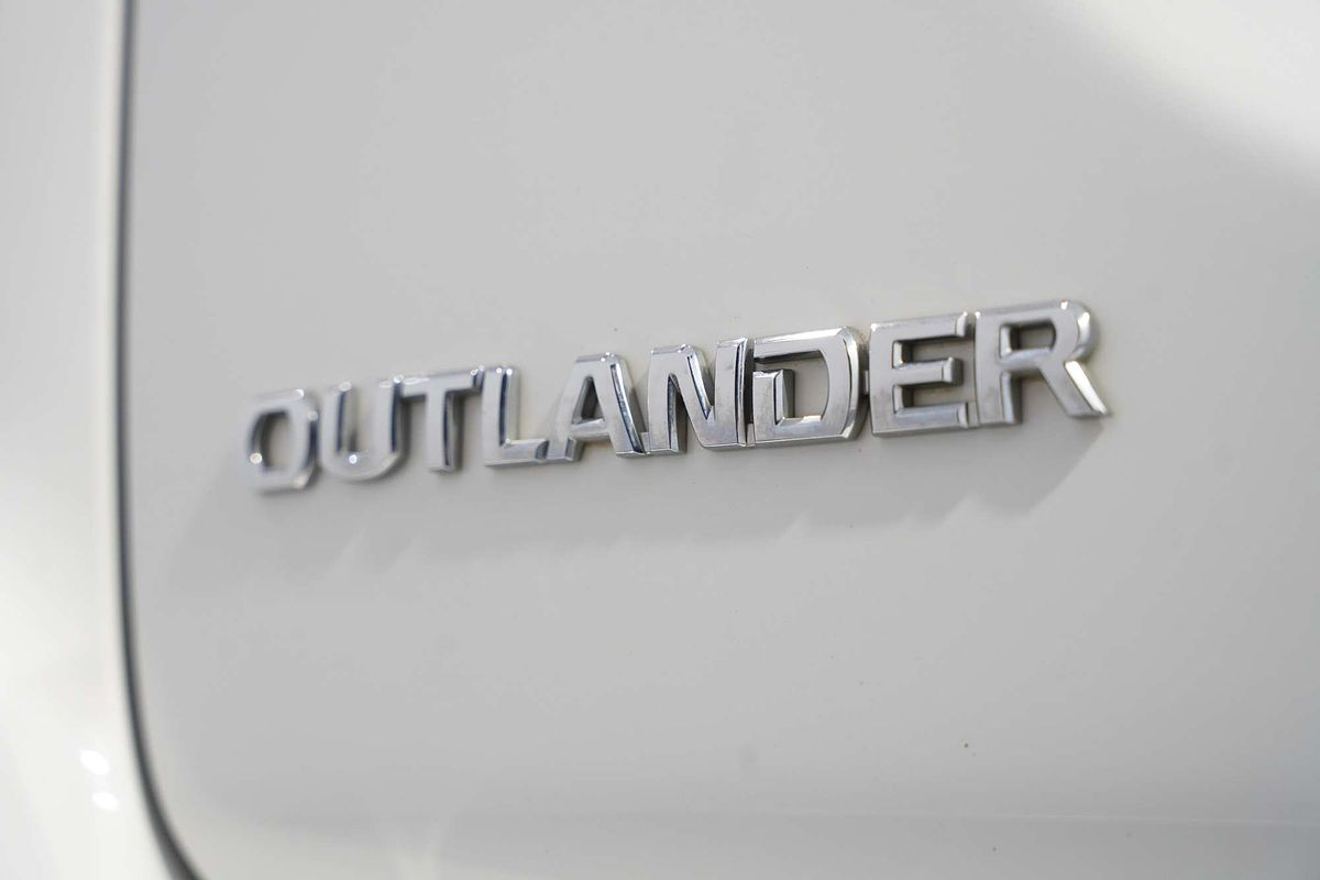 2019 Mitsubishi Outlander LS ZL