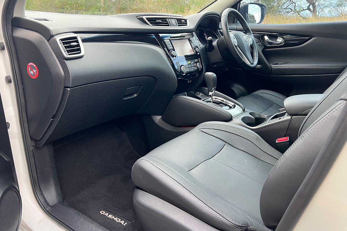 2017 Nissan QASHQAI TL J11