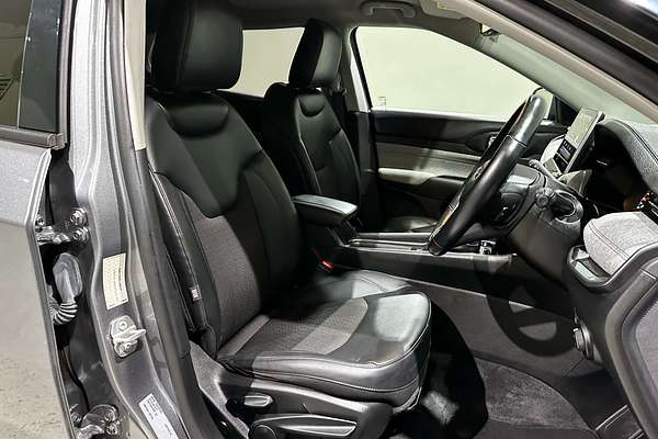 2021 Jeep Compass Launch Edition M6