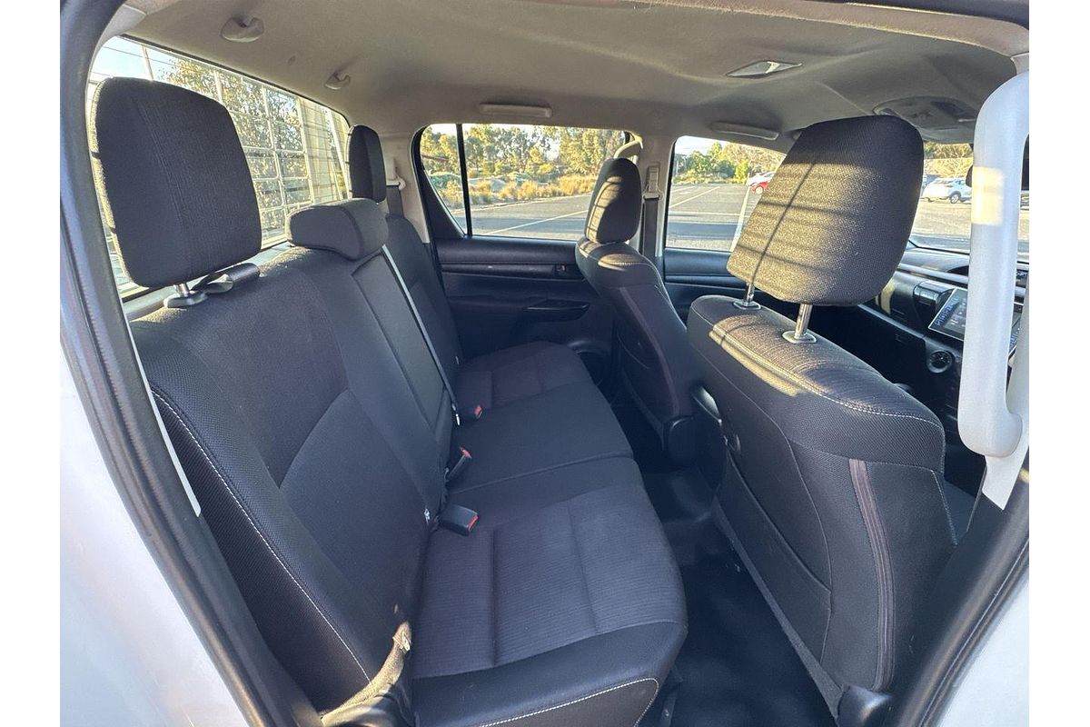 2019 Toyota Hilux SR GUN126R 4X4