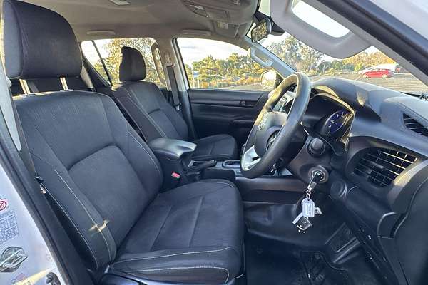2019 Toyota Hilux SR GUN126R 4X4