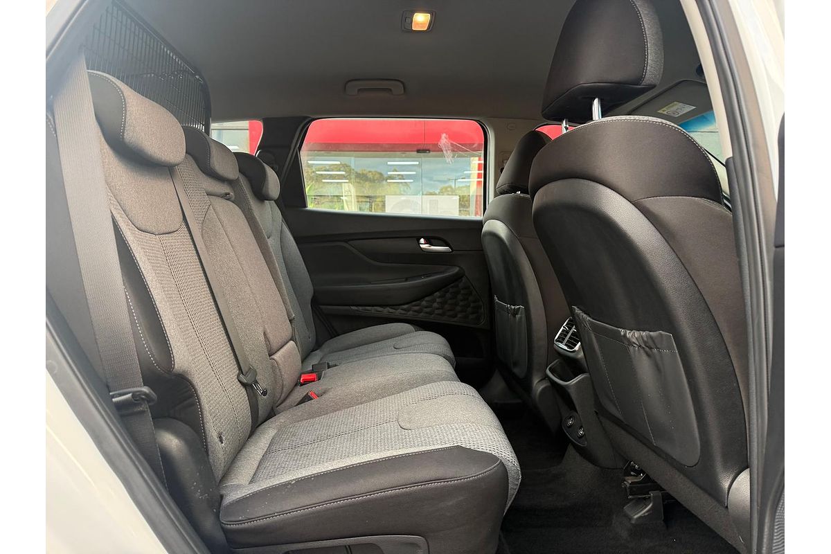 2022 Hyundai Santa Fe TM.V4