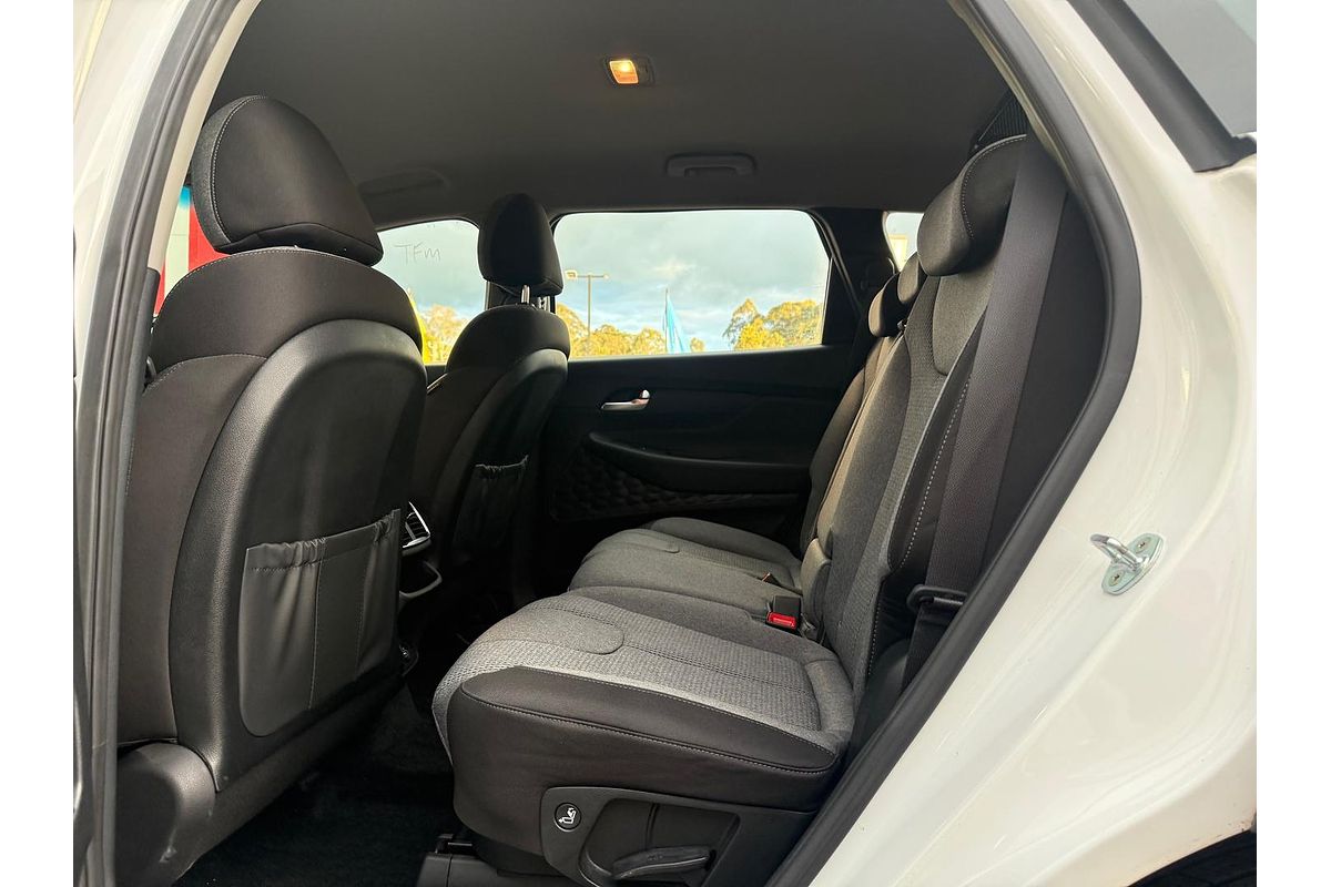 2022 Hyundai Santa Fe TM.V4