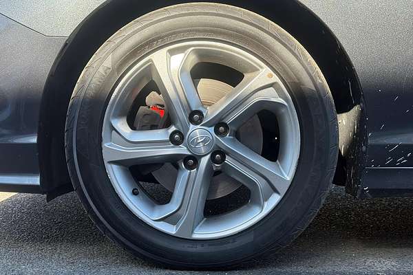 2019 Hyundai Sonata Active LF4