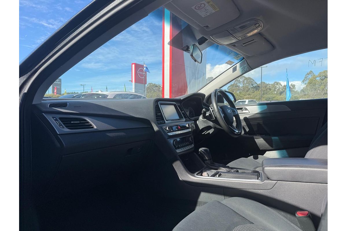 2019 Hyundai Sonata Active LF4