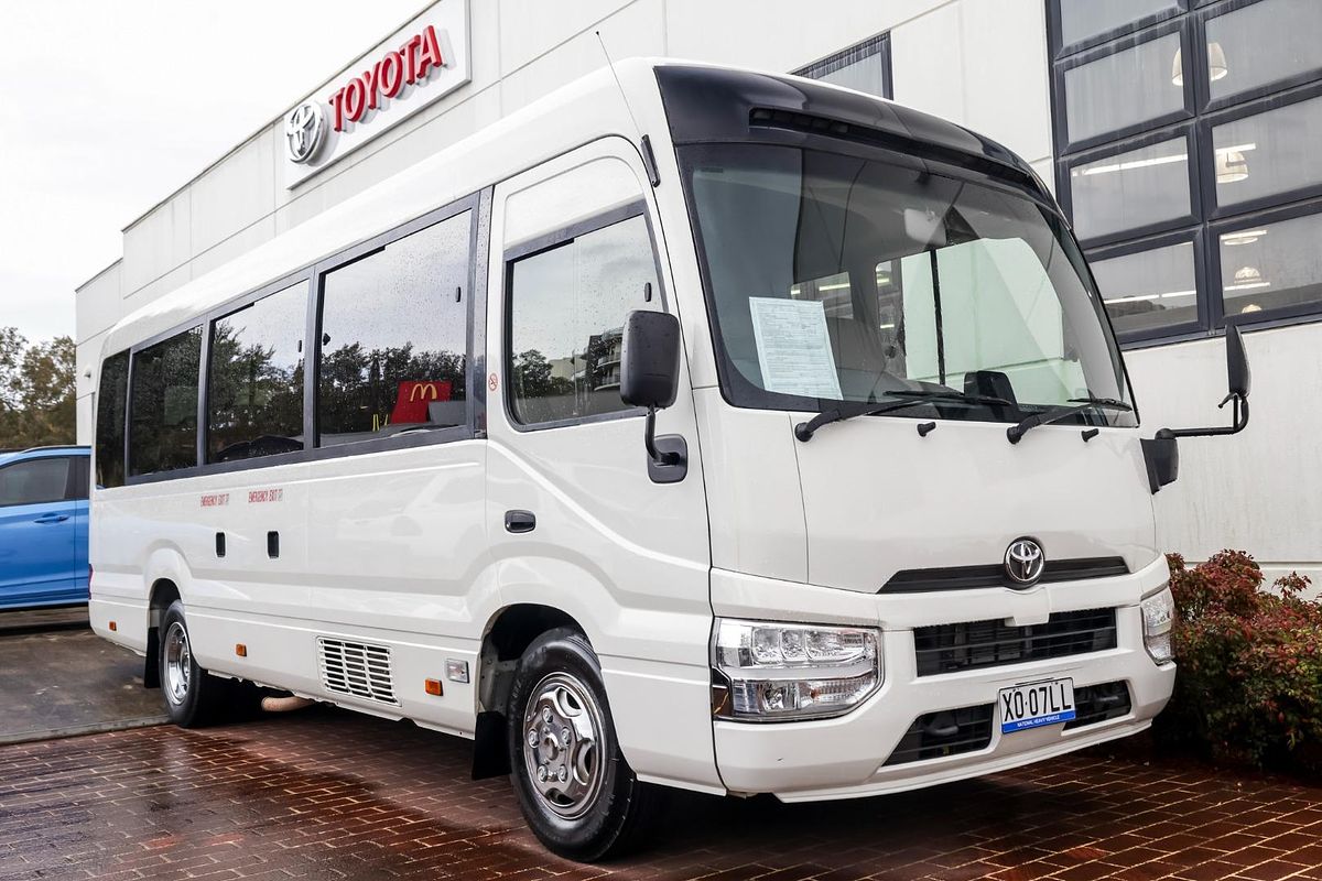 2022 Toyota Coaster GDB70R