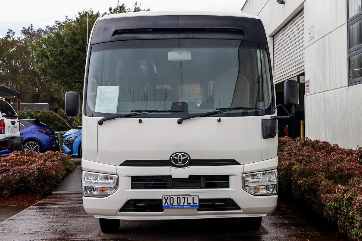 2022 Toyota Coaster GDB70R
