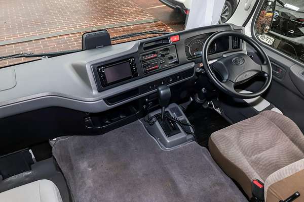 2022 Toyota Coaster GDB70R
