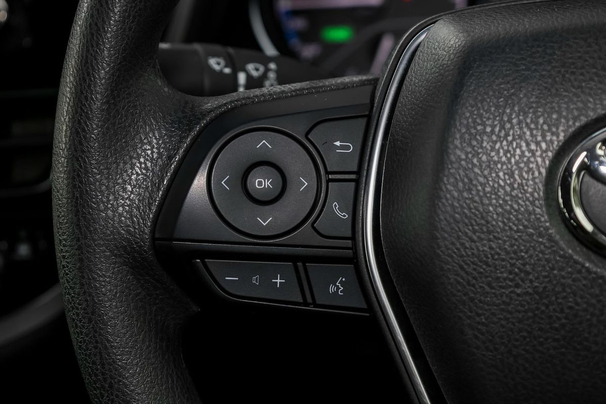 2024 Toyota Camry Ascent AXVH70R