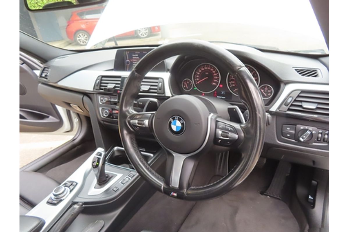2013 BMW 3 Series 320i F30