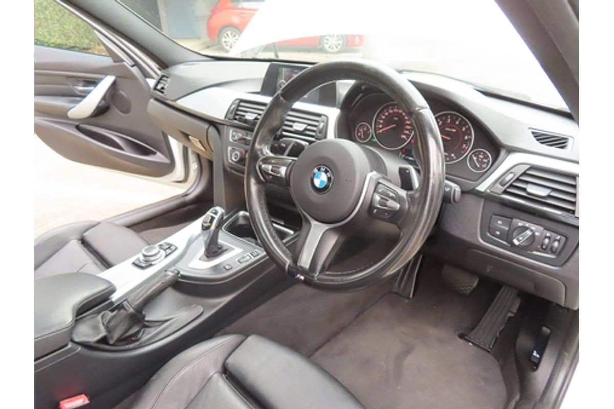 2013 BMW 3 Series 320i F30