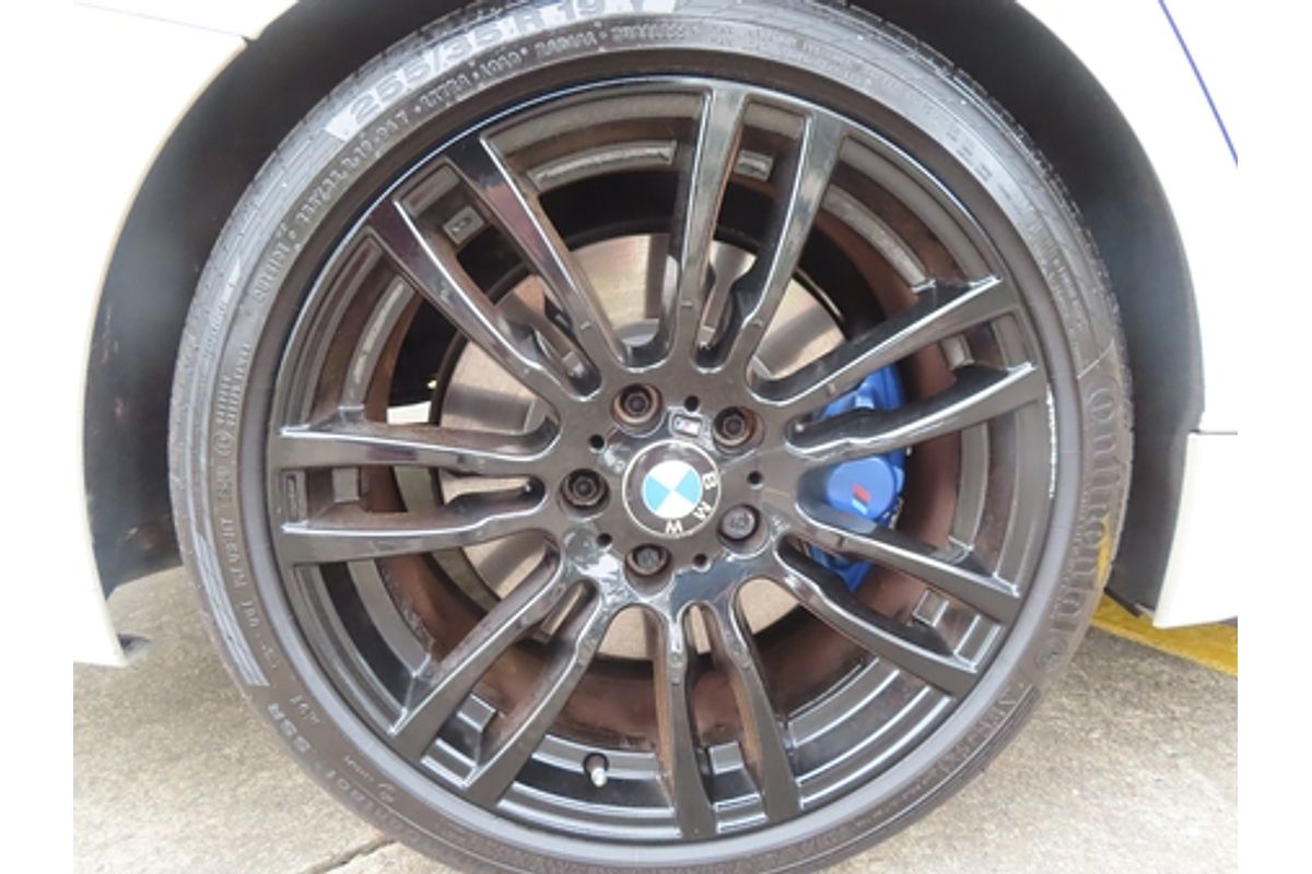 2013 BMW 3 Series 320i F30