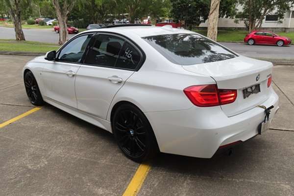 2013 BMW 3 Series 320i F30