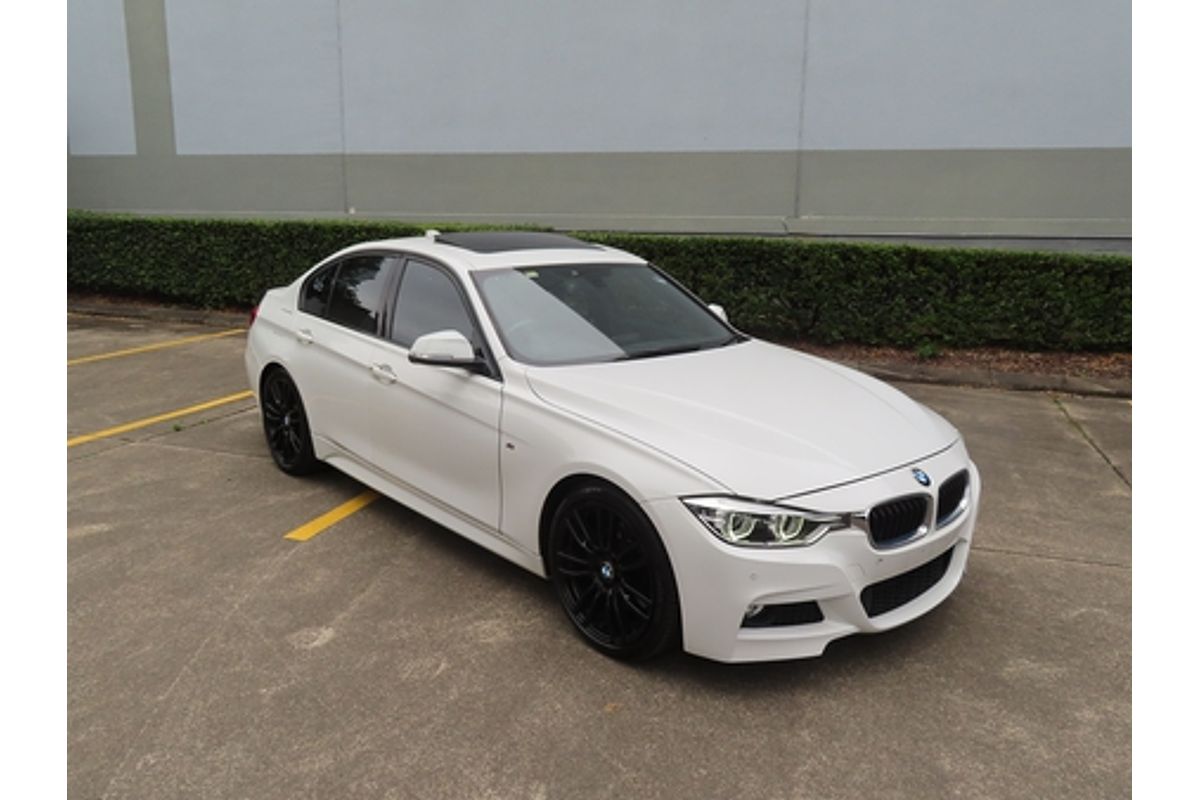 2013 BMW 3 Series 320i F30