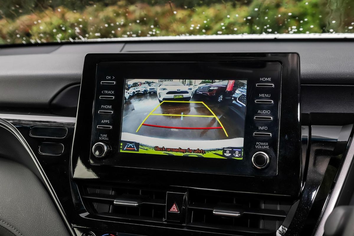 2024 Toyota Camry Ascent AXVH70R