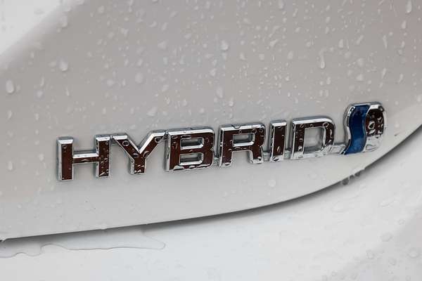 2024 Toyota Camry Ascent AXVH70R