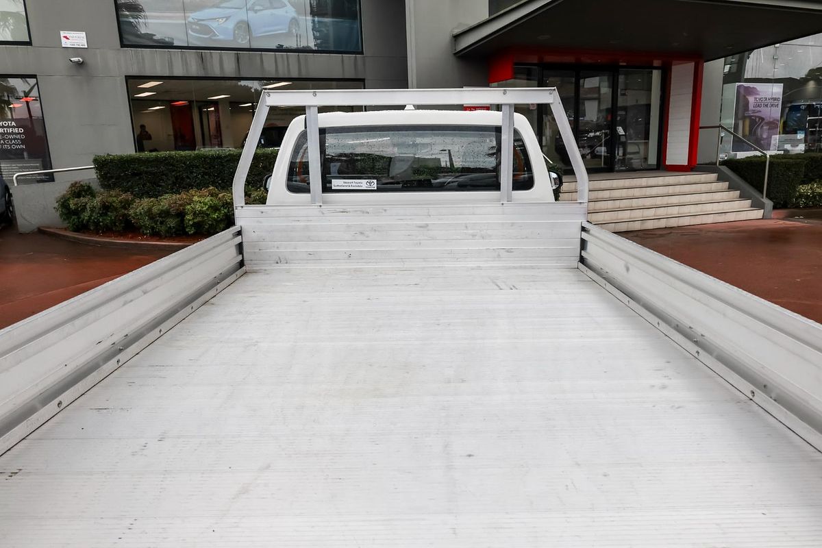 2024 Toyota Hilux Workmate TGN121R Rear Wheel Drive
