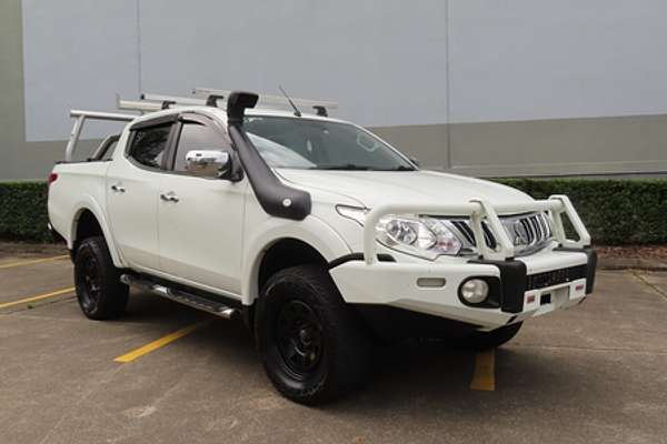 2015 Mitsubishi Triton Exceed MQ 4X4