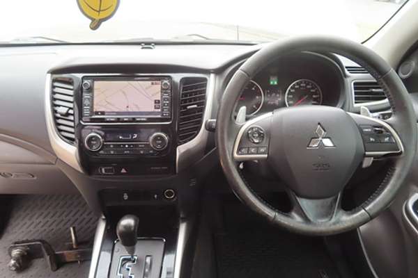 2015 Mitsubishi Triton Exceed MQ 4X4