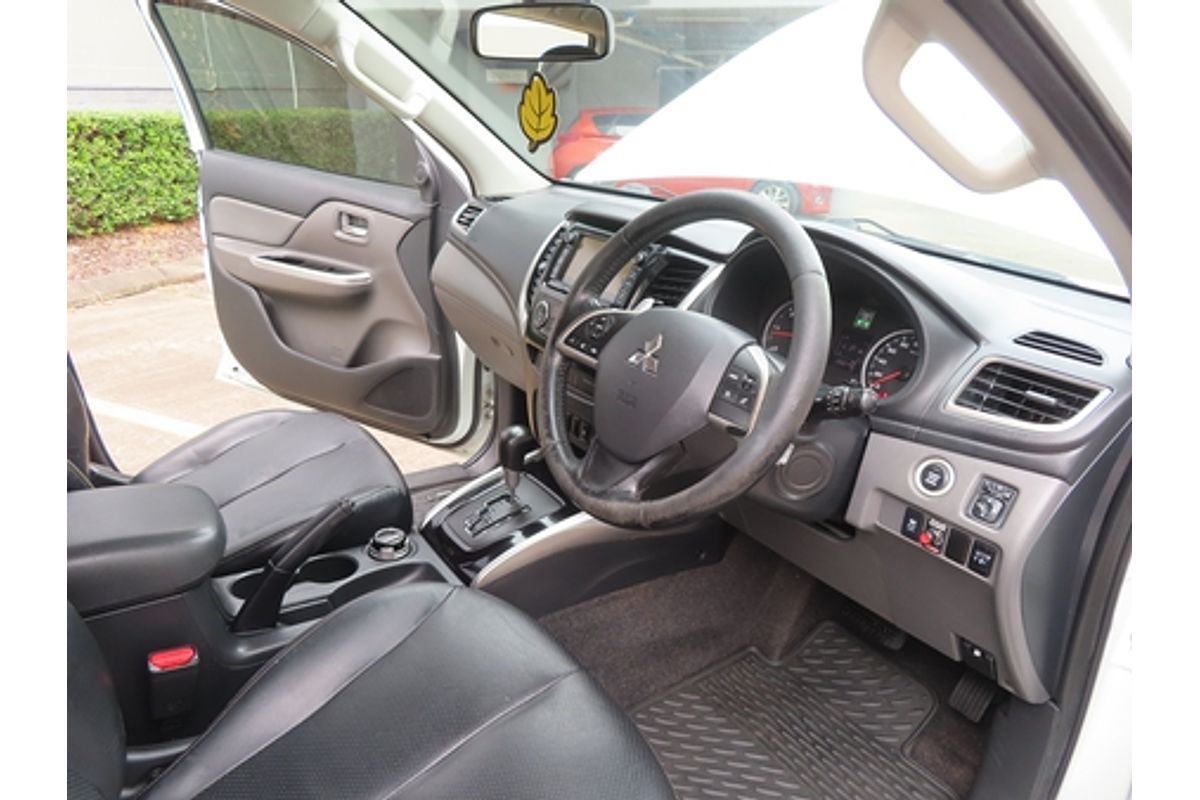 2015 Mitsubishi Triton Exceed MQ 4X4
