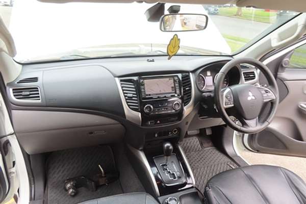 2015 Mitsubishi Triton Exceed MQ 4X4