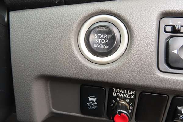 2015 Mitsubishi Triton Exceed MQ 4X4