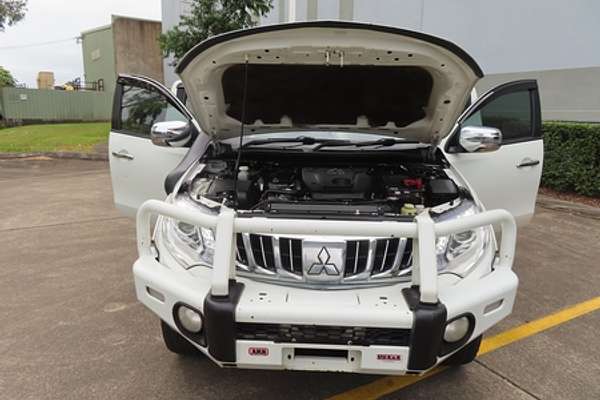 2015 Mitsubishi Triton Exceed MQ 4X4
