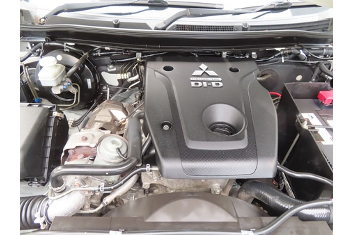 2015 Mitsubishi Triton Exceed MQ 4X4