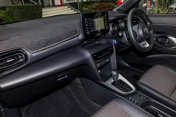 2023 Toyota Yaris Cross Urban MXPJ10R
