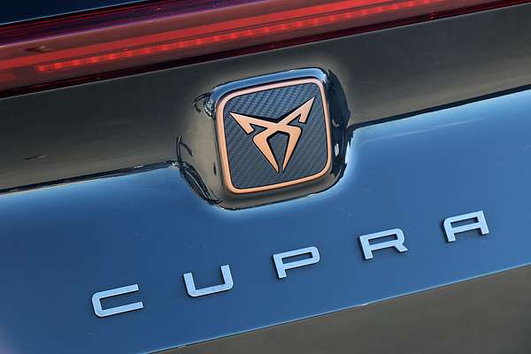 2024 CUPRA Formentor VZx KM