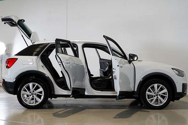 2016 Audi Q2 design GA