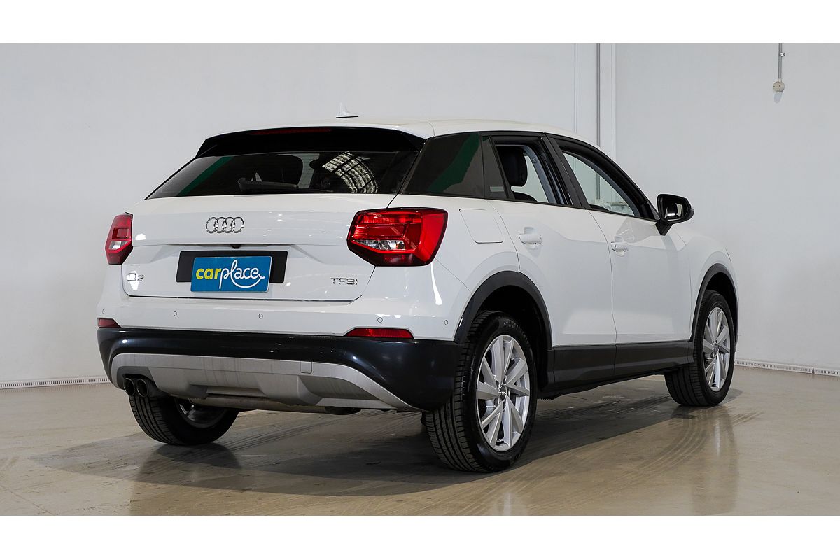 2016 Audi Q2 design GA
